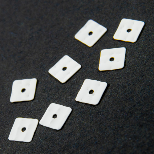 (Loose) Shaped white square flat sequin 5mm