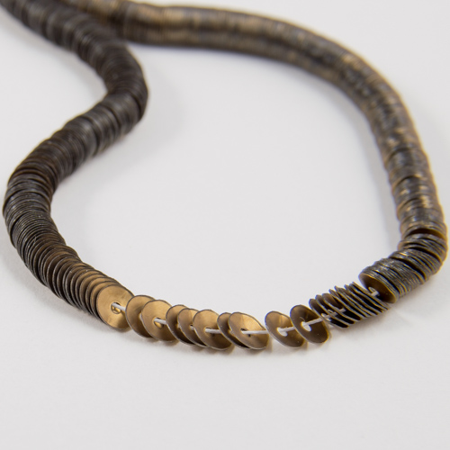 Antique gold satinated cup sequin 4mm