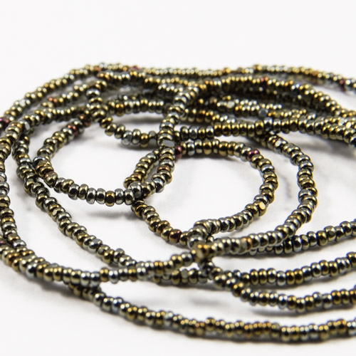 0231 Demi-pompon Charlotte 15/0 brun métal irisé