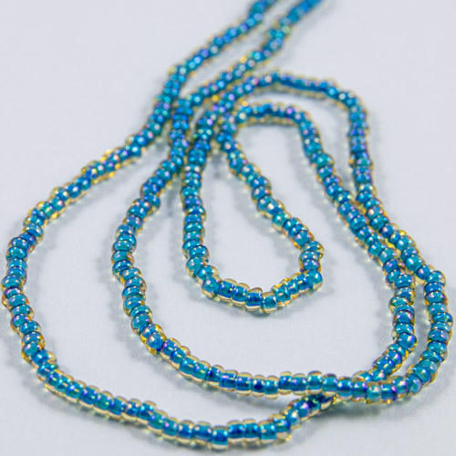 0311 Half hank 11/0 sead bead beige transparent blue lined iris
