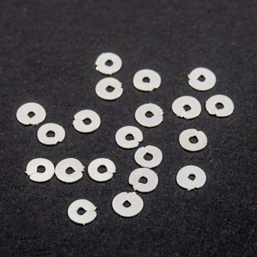 Paillettes argent 4mm au gramme