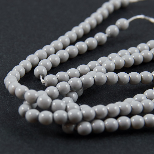 PR20. Perles rondes gris clair 3mm