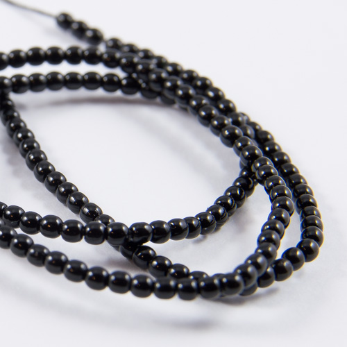 PR27. Round bead shiny black 2mm