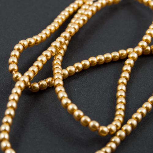 PR28. Round bead gold 2mm